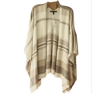 WHBM Womans‎ Beige and Metallic Gold Ruana Wool Blend Shawl Size XS/S